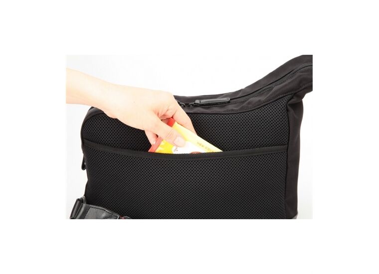 Artisan & Artist RR4-05C Leather Casual Camera Sling Bag