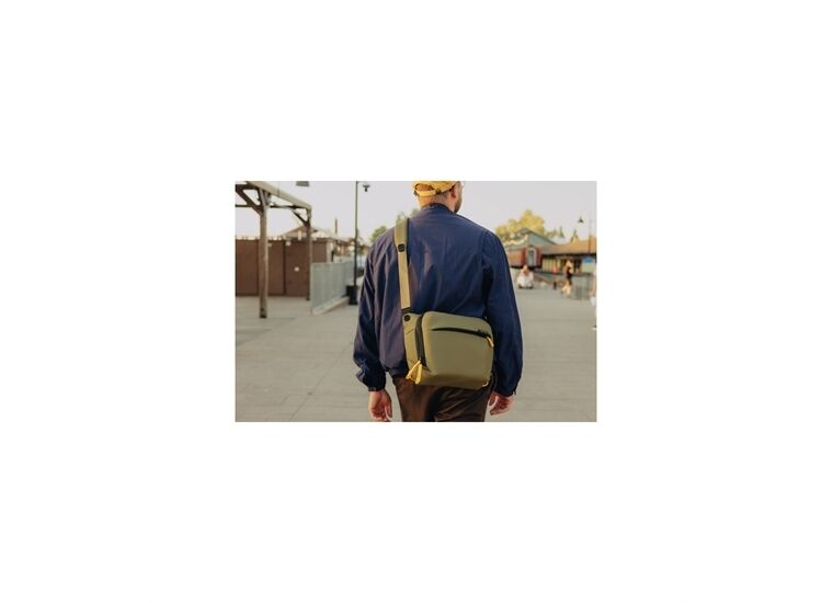 Peak Design Everyday Sling PFAS free 6L