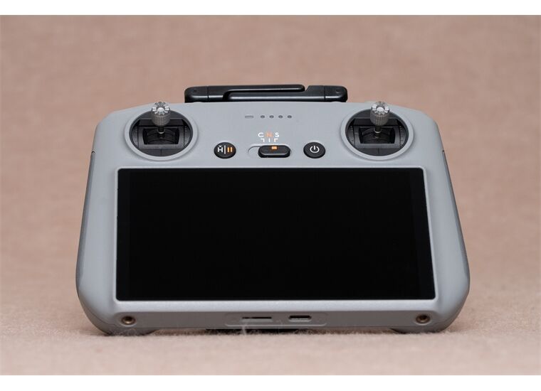 DJI Mini 4 Pro Fly More Combo (RC2) gebraucht