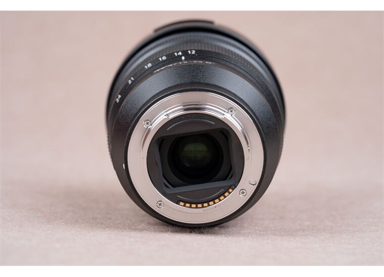 Sony SEL1224F4G Weitwinkelzoom gebraucht