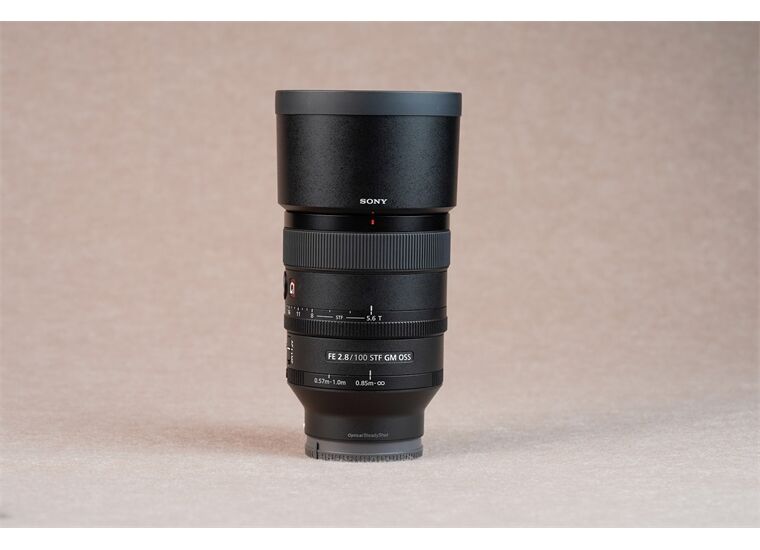 Occasion Sony SEL100F28GM Teleobjektiv