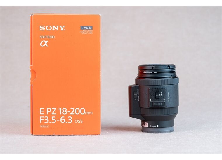 Occasion Sony SELP18200 Power-Zoomobjektiv