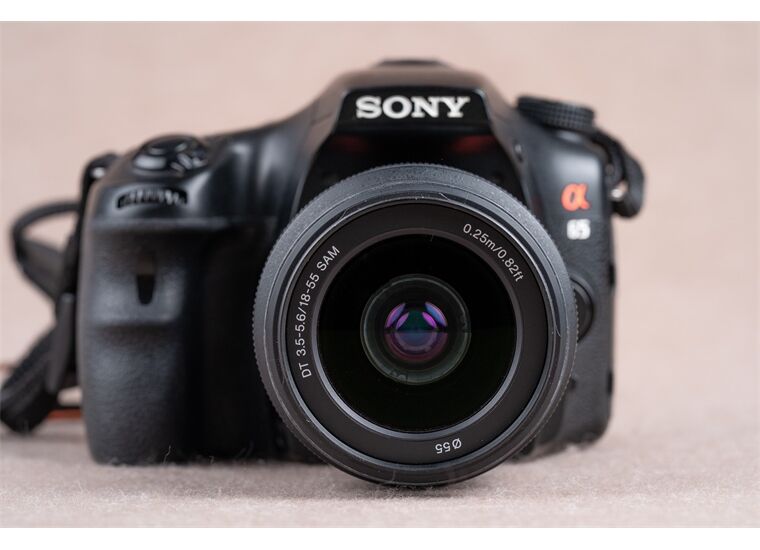 Occasion Sony Alpha 65V mit SAL18-55mm