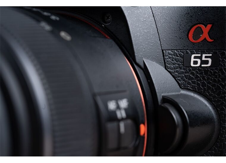 Occasion Sony Alpha 65V mit SAL18-55mm