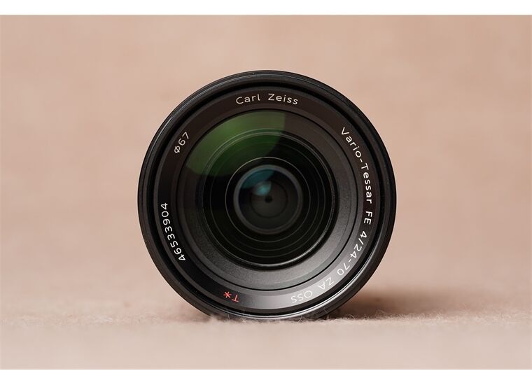 Occasion Sony SEL2470F4Z Zoomobjektiv