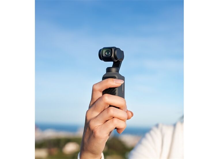 DJI Osmo Pocket 4 Creator Combo