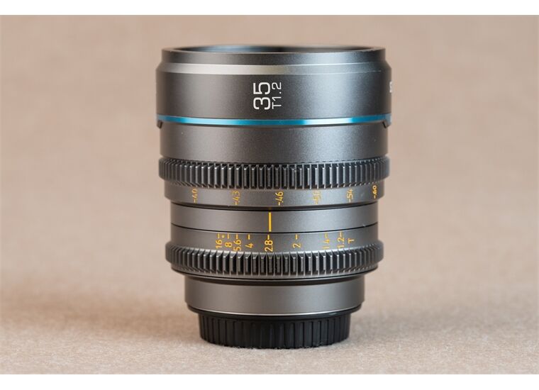 Occasion Sirui MF35 T1.2 Anamorphic