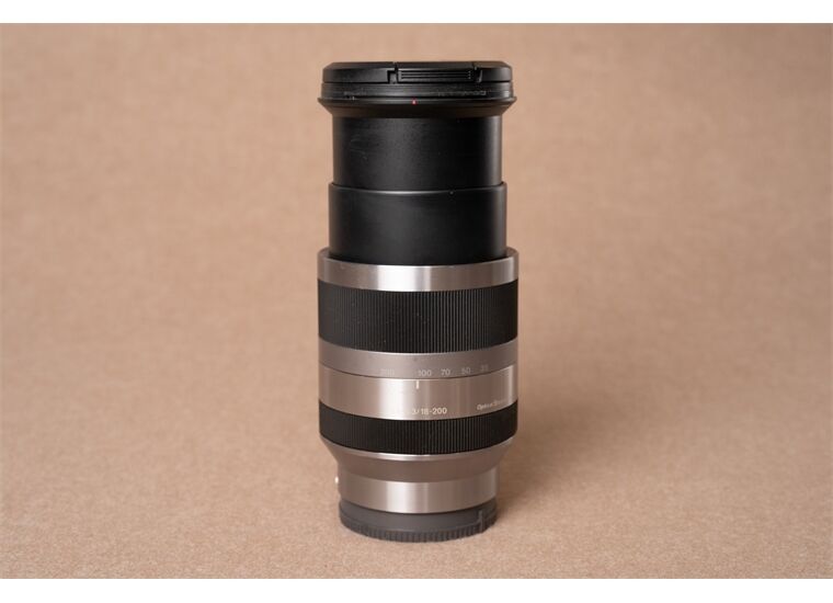 Occasion Sony SEL18200 Zoomobjektiv