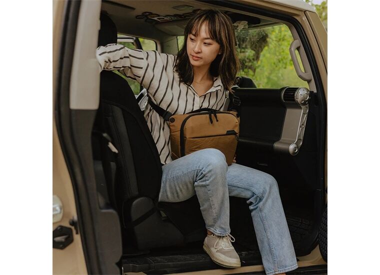 Peak Design Everyday Sling 6L v2